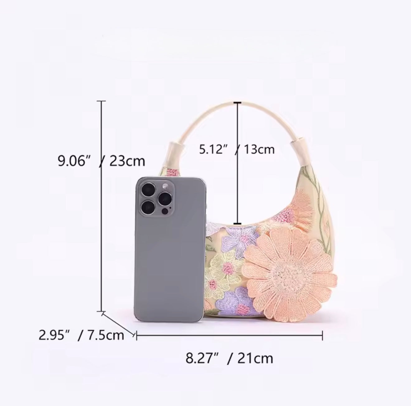 Ladies’ luxurious sequin handbags and floral bags