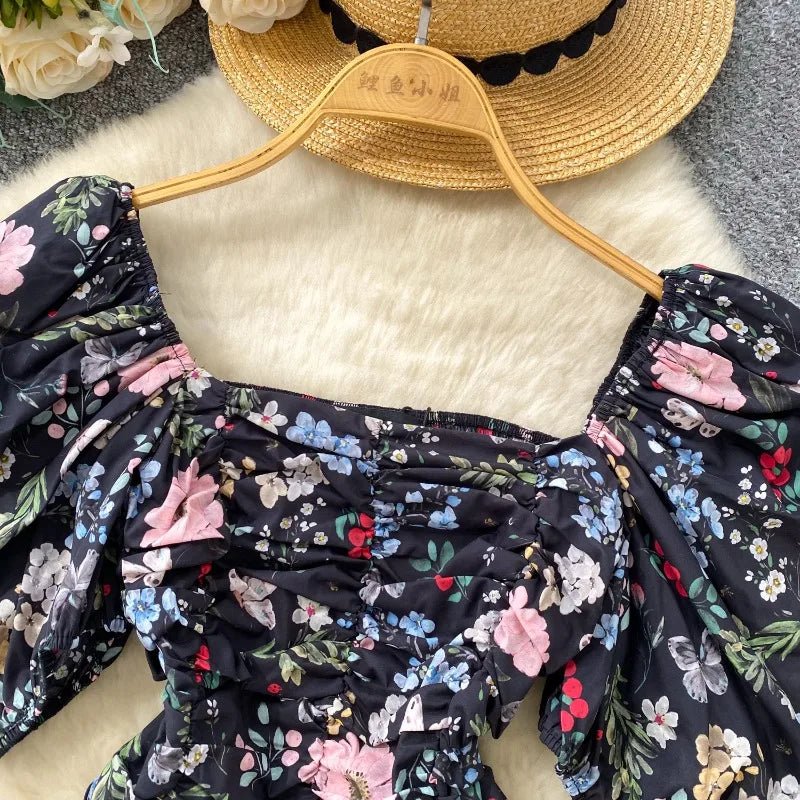 Blouses Fashion French Style Square Neck Bubble Sleeve Shirt Women Summer 2025 Pleated Waist Slim Fit Floral Top