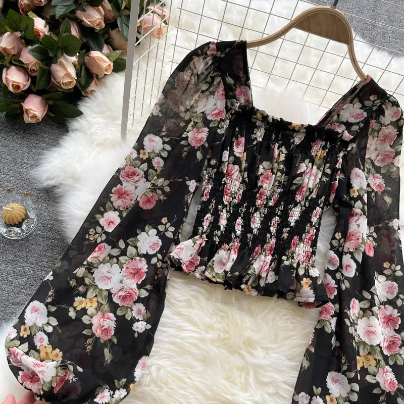 French Sweet Floral Print Chiffon Top Early Autumn 2025 New Women Slimming Bubble Lantern Sleeve Short Style Women's Blouse
