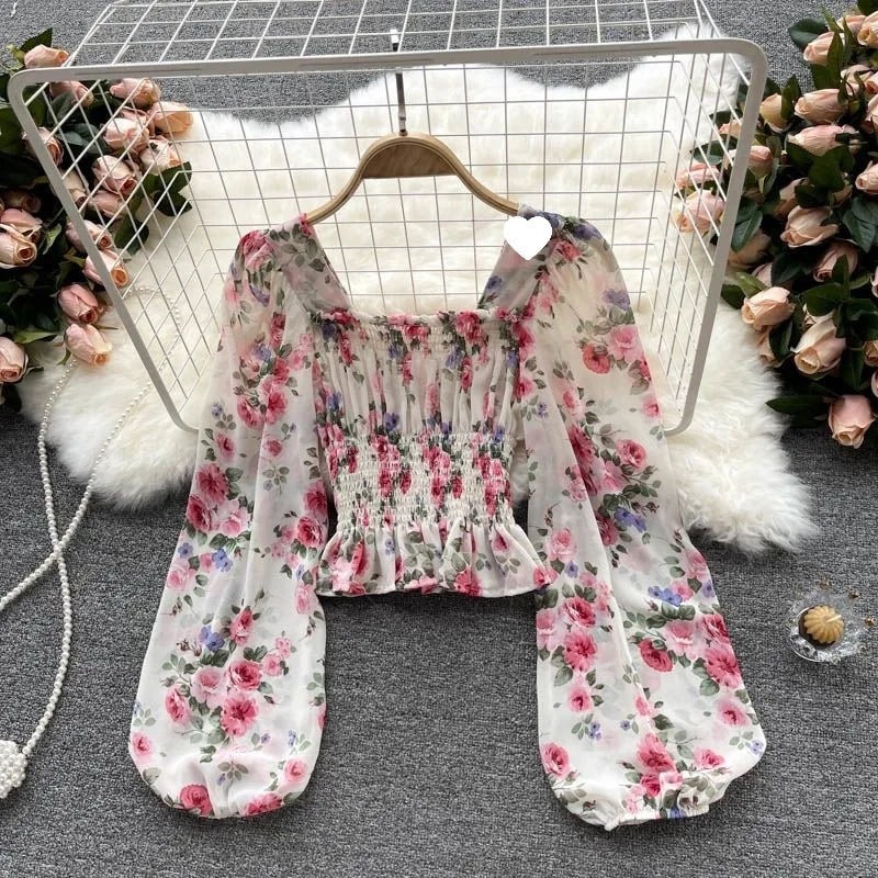 French Sweet Floral Print Chiffon Top Early Autumn 2025 New Women Slimming Bubble Lantern Sleeve Short Style Women's Blouse