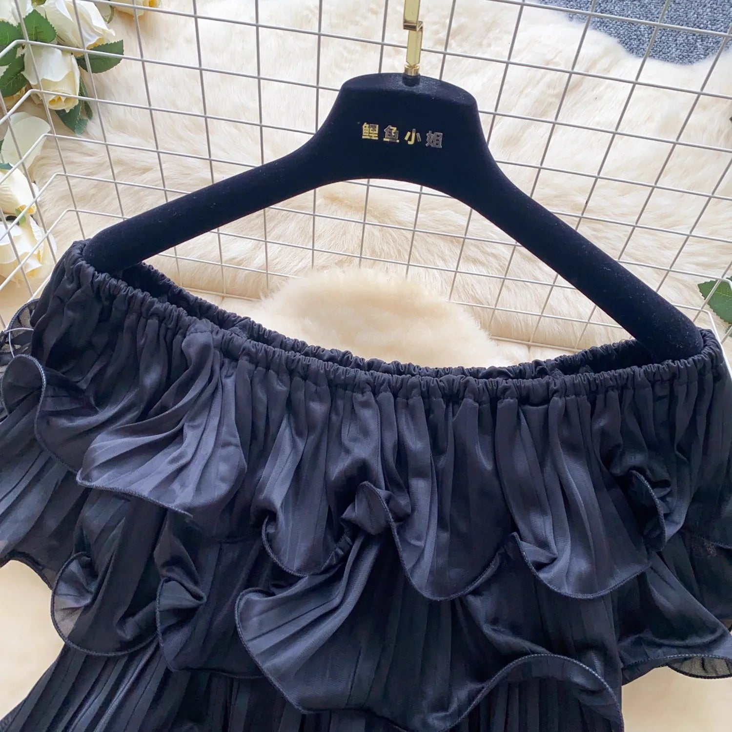 New Summer Sweet Chic Slash Neck Folded Ruffles Chiffon Shirt Women's Sexy Sleeveless Black White Short Blouses Pullover Tops