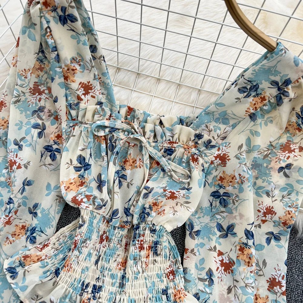 Women Spring Korean Version of The Retro Square Neck Puff Sleeve Lotus Leaf Floral Chiffon Short Blouse Tops Female D0749