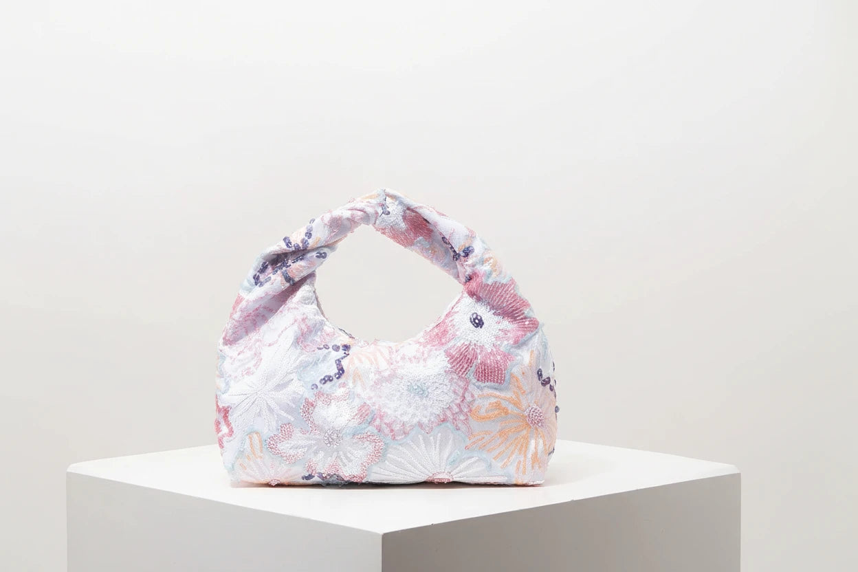 Women’s stylish and luxurious sequin handbags, floral handbags