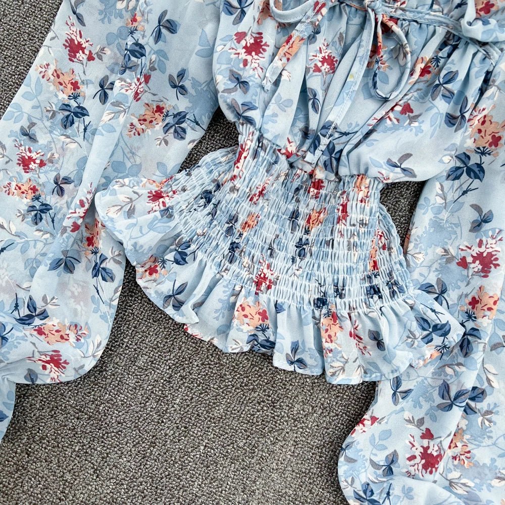 Women Spring Korean Version of The Retro Square Neck Puff Sleeve Lotus Leaf Floral Chiffon Short Blouse Tops Female D0749