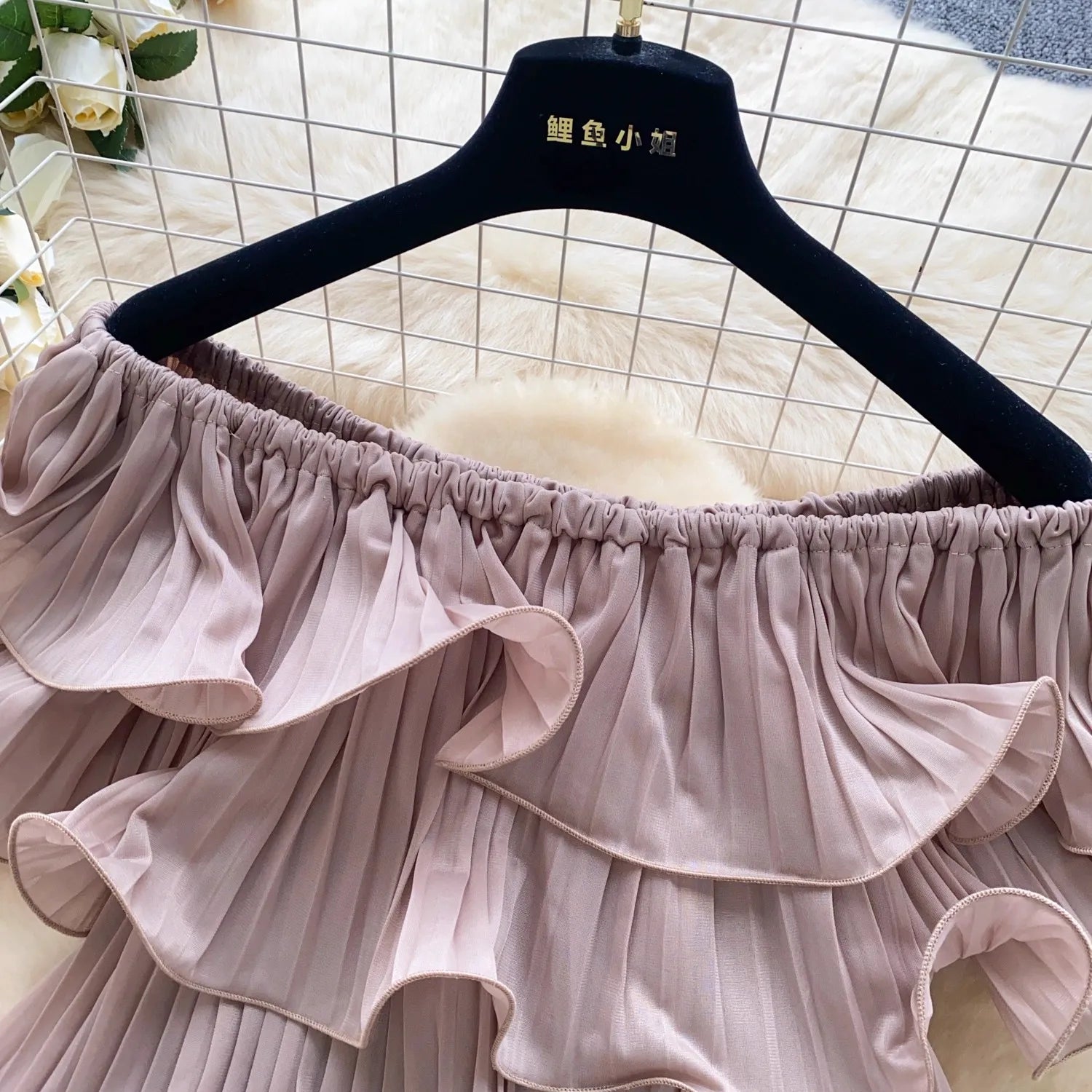 New Summer Sweet Chic Slash Neck Folded Ruffles Chiffon Shirt Women's Sexy Sleeveless Black White Short Blouses Pullover Tops