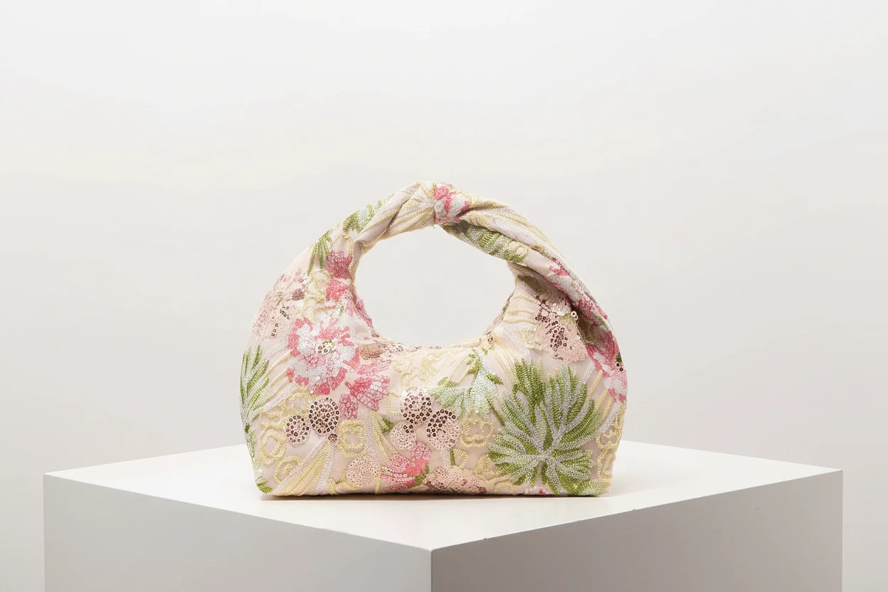 Women’s stylish and luxurious sequin handbags, floral handbags